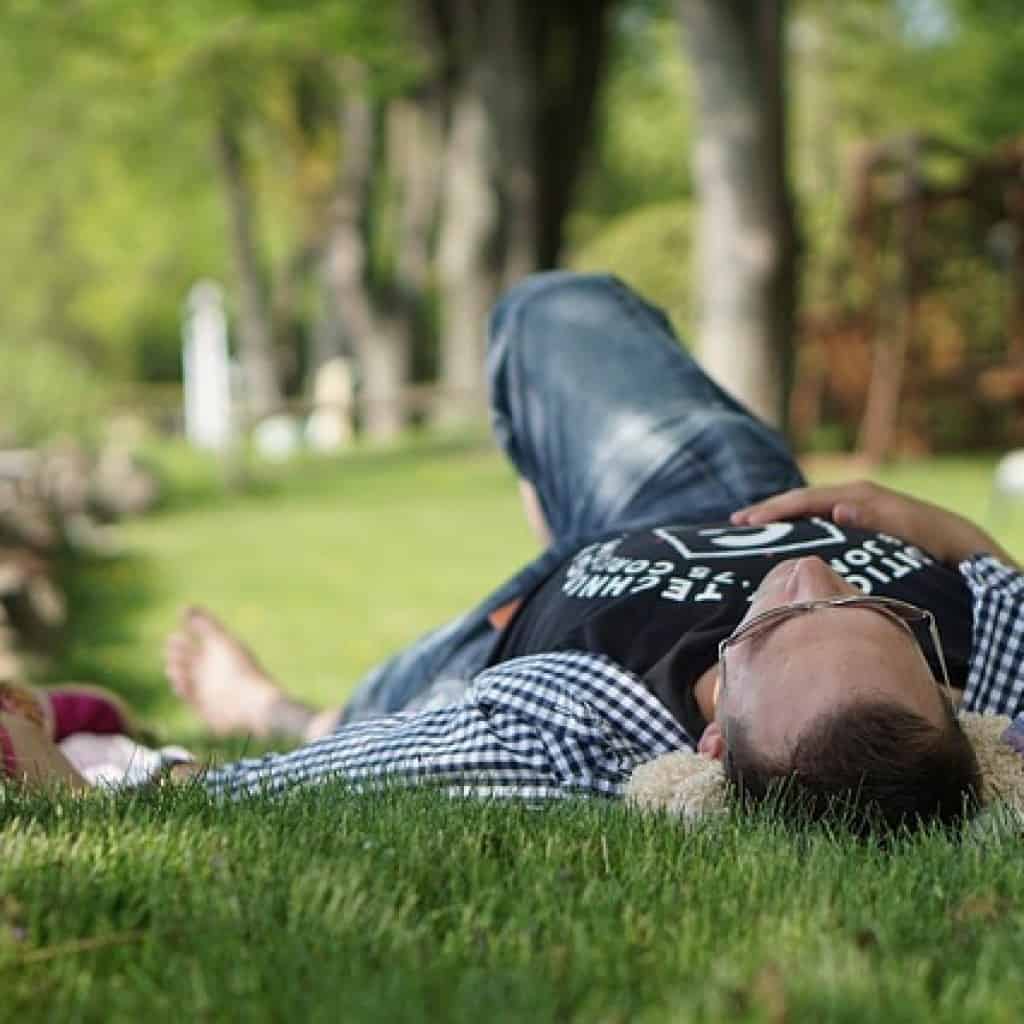 Sieste : les 4 idées reçues les plus répandues